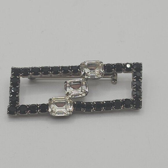 Vintage Brooch Silver-Black Toned Rhinestone Rectangular Fashion Jewelry Pin - Picture 10 of 12